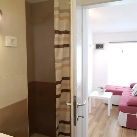 Ulika Apartman